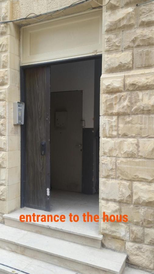 Guesthouse Comfy - Separate Rooms In The Apartment For A Relaxing Holiday Haifa Kültér fotó
