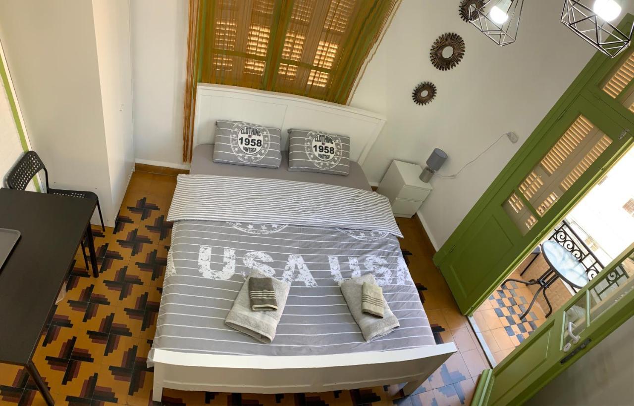 Guesthouse Comfy - Separate Rooms In The Apartment For A Relaxing Holiday Haifa Kültér fotó