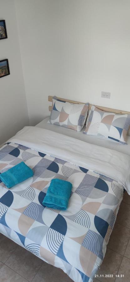 Guesthouse Comfy - Separate Rooms In The Apartment For A Relaxing Holiday Haifa Kültér fotó