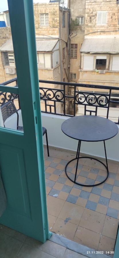 Guesthouse Comfy - Separate Rooms In The Apartment For A Relaxing Holiday Haifa Kültér fotó