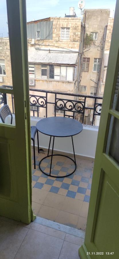 Guesthouse Comfy - Separate Rooms In The Apartment For A Relaxing Holiday Haifa Kültér fotó