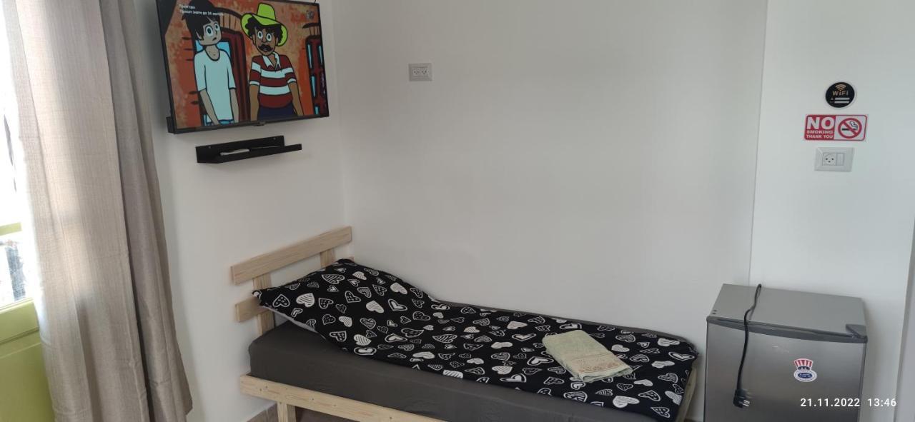 Guesthouse Comfy - Separate Rooms In The Apartment For A Relaxing Holiday Haifa Kültér fotó