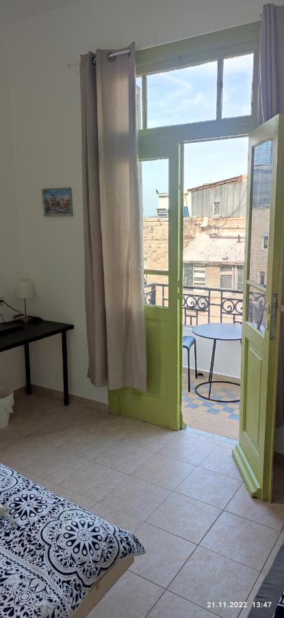 Guesthouse Comfy - Separate Rooms In The Apartment For A Relaxing Holiday Haifa Kültér fotó